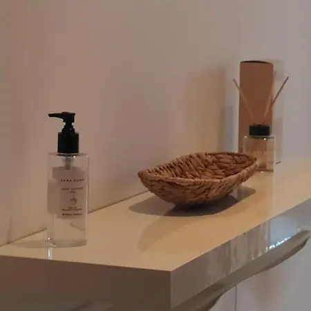 Apartment Descubre Con Nosotros